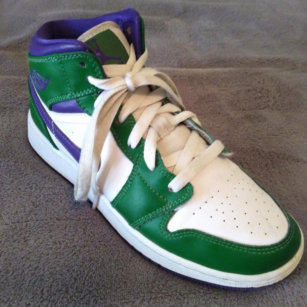 Nike Air Jordan 1 "Hulk" Youth Shoes